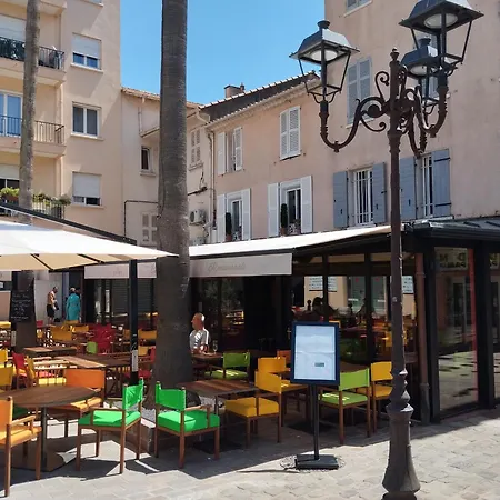 Nouveau Emma, Quartier Historique A 400m De La Mer Apartment